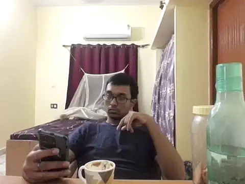 Snapshot of THE_NAKED_BOY chatting on November 25, 2025, 2:28 pm THE NAKED BOY online show from November 25, 2025, 2:28 pm