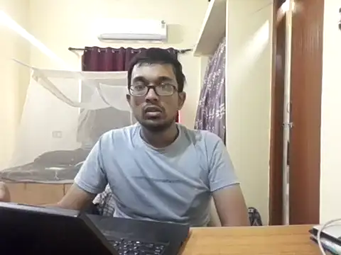 Snapshot of THE_NAKED_BOY chatting on November 29, 2025, 4:04 am THE NAKED BOY online show from November 29, 2025, 4:04 am