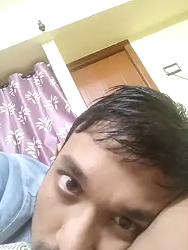 Snapshot of THE_NAKED_BOY chatting on December 1, 2025, 6:18 am THE NAKED BOY online show from December 1, 2025, 6:18 am