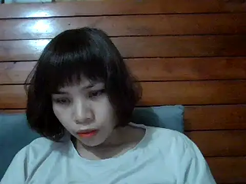 Angela-Eira online show from March 5, 2025, 11:49 am