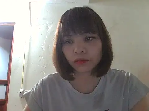 Angela-Eira online show from October 8, 2025, 8:50 pm