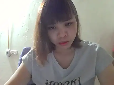 Angela-Eira online show from November 30, 2025, 10:52 am