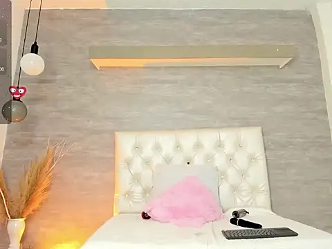 thararouse online show from March 7, 2025, 6:54 pm