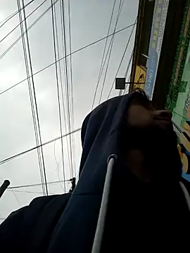 Snapshot of weedmanhot28 chatting on February 17, 2025, 7:21 pm weedmanhot28 online show from February 17, 2025, 7:21 pm