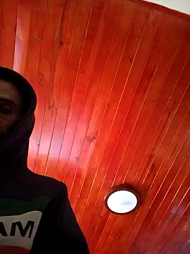 Snapshot of weedmanhot28 chatting on September 20, 2025, 5:03 pm weedmanhot28 online show from September 20, 2025, 5:03 pm