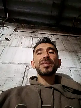 Snapshot of weedmanhot28 chatting on September 23, 2025, 12:02 am weedmanhot28 online show from September 23, 2025, 12:02 am