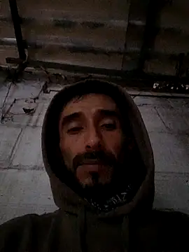 Snapshot of weedmanhot28 chatting on September 29, 2025, 11:42 pm weedmanhot28 online show from September 29, 2025, 11:42 pm