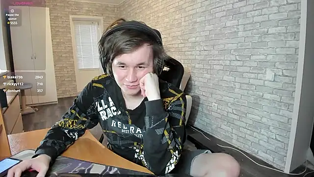 Snapshot of iliaskrislove chatting on March 12, 2025, 1:08 pm iliaskrislove online show from March 12, 2025, 1:08 pm