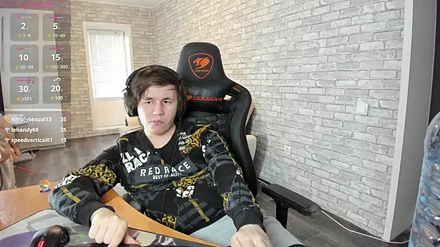 Snapshot of iliaskrislove chatting on March 15, 2025, 1:18 pm iliaskrislove online show from March 15, 2025, 1:18 pm