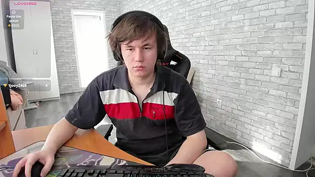 Snapshot of iliaskrislove chatting on March 19, 2025, 10:55 am iliaskrislove online show from March 19, 2025, 10:55 am