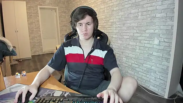 Snapshot of iliaskrislove chatting on March 20, 2025, 5:25 pm iliaskrislove online show from March 20, 2025, 5:25 pm