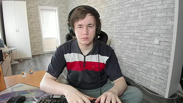 Snapshot of iliaskrislove chatting on March 21, 2025, 12:28 pm iliaskrislove online show from March 21, 2025, 12:28 pm