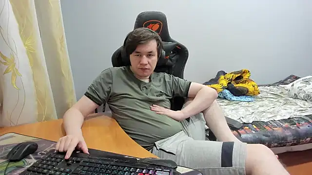 Snapshot of iliaskrislove chatting on September 12, 2025, 3:56 pm iliaskrislove online show from September 12, 2025, 3:56 pm