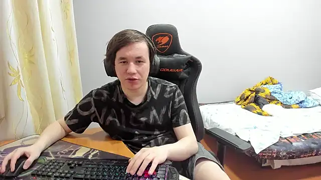 Snapshot of iliaskrislove chatting on September 24, 2025, 10:46 pm iliaskrislove online show from September 24, 2025, 10:46 pm