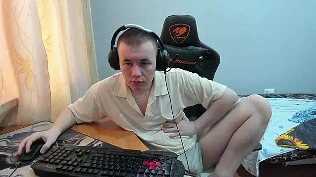 Snapshot of iliaskrislove chatting on October 3, 2025, 4:09 am iliaskrislove online show from October 3, 2025, 4:09 am