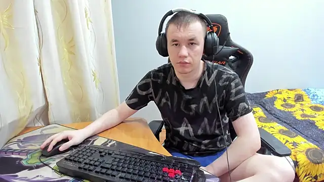 Snapshot of iliaskrislove chatting on October 10, 2025, 3:33 pm iliaskrislove online show from October 10, 2025, 3:33 pm