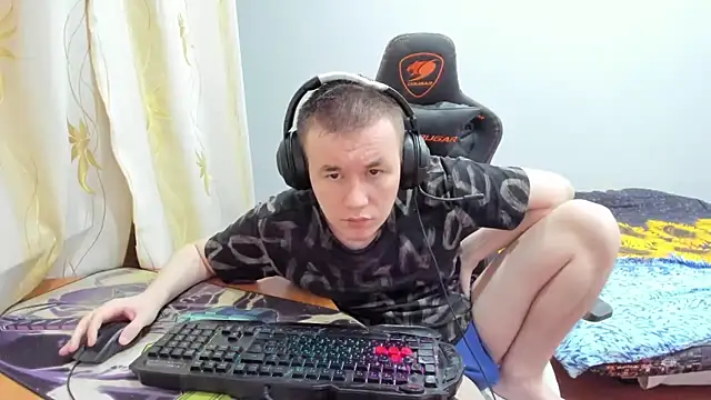 Snapshot of iliaskrislove chatting on October 14, 2025, 1:50 am iliaskrislove online show from October 14, 2025, 1:50 am