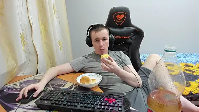 Snapshot of iliaskrislove chatting on October 16, 2025, 4:19 pm iliaskrislove online show from October 16, 2025, 4:19 pm