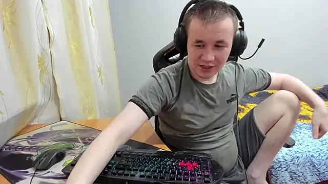 Snapshot of iliaskrislove chatting on October 19, 2025, 6:08 pm iliaskrislove online show from October 19, 2025, 6:08 pm