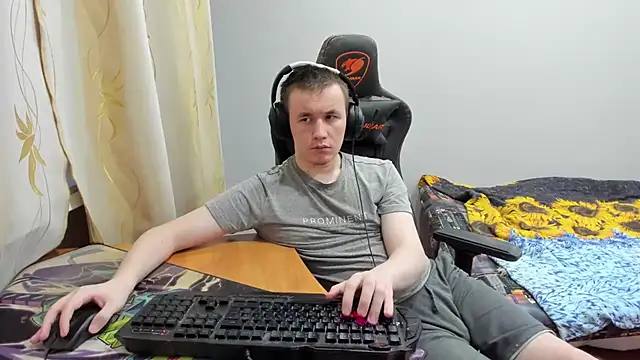 Snapshot of iliaskrislove chatting on October 30, 2025, 1:01 pm iliaskrislove online show from October 30, 2025, 1:01 pm