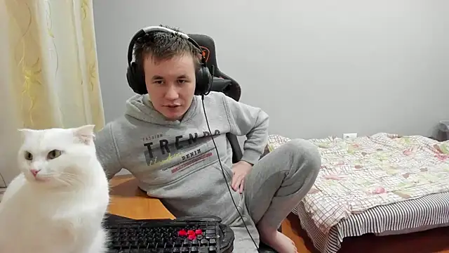 Snapshot of iliaskrislove chatting on November 30, 2025, 1:37 pm iliaskrislove online show from November 30, 2025, 1:37 pm