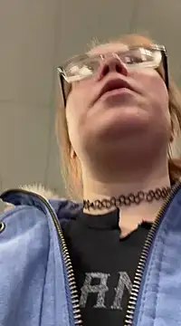 Snapshot of FreakNastyLacie chatting on February 2, 2025, 8:41 pm FreakNastyLacie online show from February 2, 2025, 8:41 pm