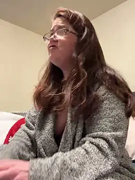 Snapshot of FreakNastyLacie chatting on February 7, 2025, 12:50 pm FreakNastyLacie online show from February 7, 2025, 12:50 pm