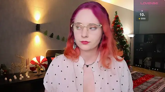 Aemilia  online show from December 23, 2024, 12:08 pm