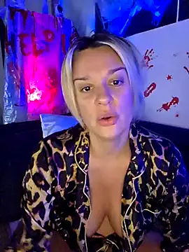 SpicyVicky online show from October 19, 2025, 5:08 am