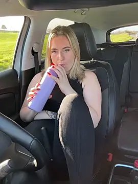 Rebeccaxxx online show from November 10, 2025, 10:58 am