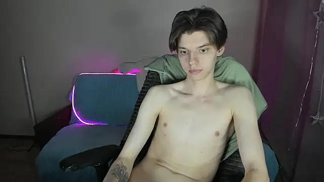 Liam sexy1 online show from March 18, 2025, 4:26 pm