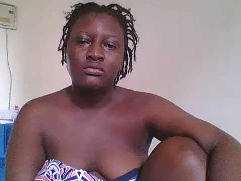 Snapshot of Heavy_ass chatting on November 21, 2025, 4:22 am Heavy ass online show from November 21, 2025, 4:22 am