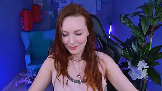 Snapshot of VandaRossi chatting on January 17, 2025, 11:17 am VandaRossi online show from January 17, 2025, 11:17 am