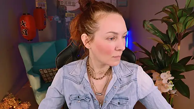 Snapshot of VandaRossi chatting on January 22, 2025, 5:05 am VandaRossi online show from January 22, 2025, 5:05 am