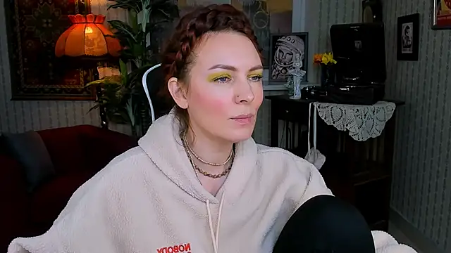 Snapshot of VandaRossi chatting on January 23, 2025, 12:41 pm VandaRossi online show from January 23, 2025, 12:41 pm