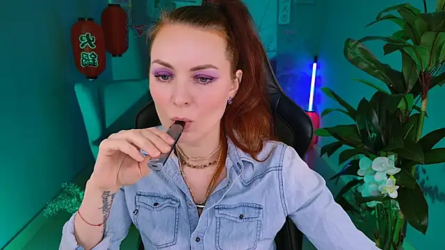 Snapshot of VandaRossi chatting on January 24, 2025, 8:13 am VandaRossi online show from January 24, 2025, 8:13 am