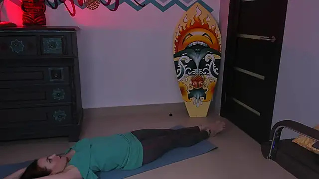 Snapshot of VandaRossi chatting on February 19, 2025, 12:00 pm VandaRossi online show from February 19, 2025, 12:00 pm