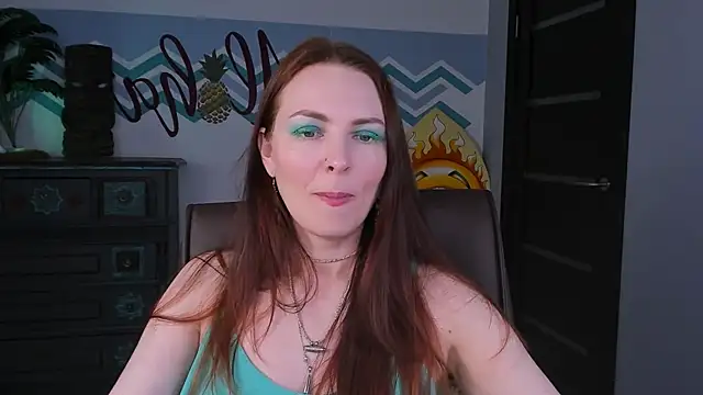 Snapshot of VandaRossi chatting on February 19, 2025, 3:05 pm VandaRossi online show from February 19, 2025, 3:05 pm