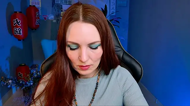 Snapshot of VandaRossi chatting on March 19, 2025, 1:18 pm VandaRossi online show from March 19, 2025, 1:18 pm