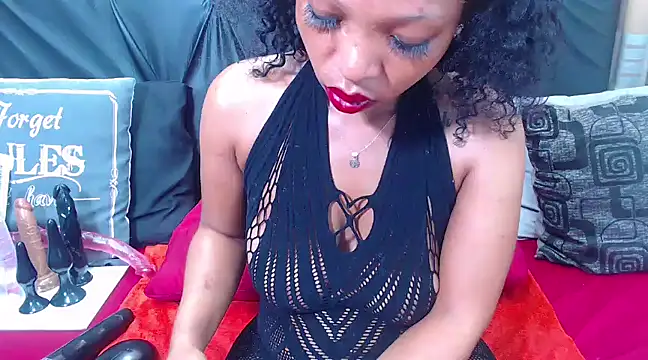 spicydiver38 online show from March 16, 2025, 10:22 am