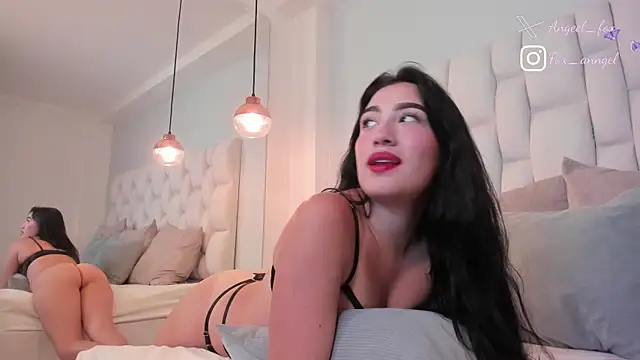 angeel fox online show from December 21, 2024, 3:58 am