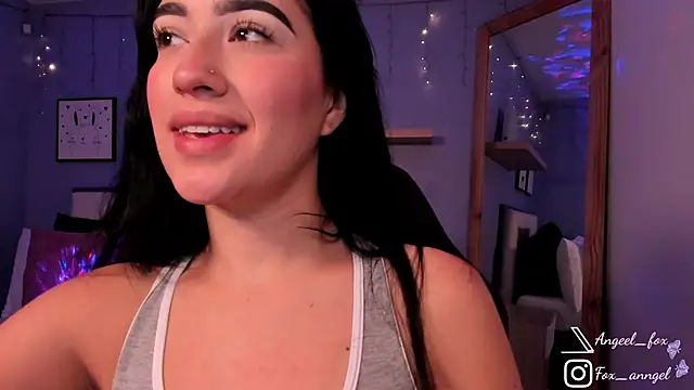 angeel fox online show from January 30, 2025, 4:58 am