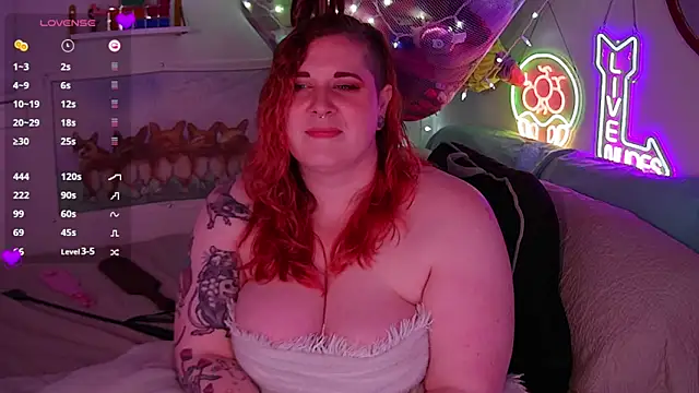 opalreigning online show from October 27, 2025, 8:18 am