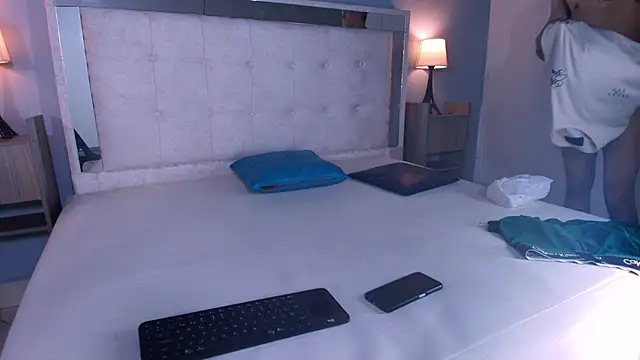 Snapshot of Jhonn_Rhyss chatting on December 8, 2024, 5:18 am Jhonn Rhyss online show from December 8, 2024, 5:18 am