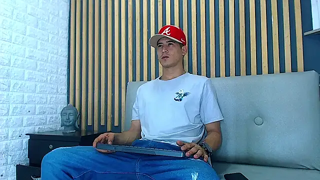 Snapshot of Jhonn_Rhyss chatting on January 24, 2025, 2:39 am Jhonn Rhyss online show from January 24, 2025, 2:39 am