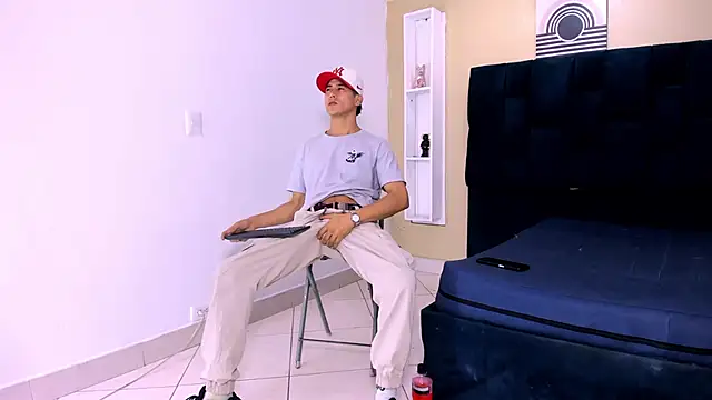 Snapshot of Jhonn_Rhyss chatting on March 3, 2025, 1:42 am Jhonn Rhyss online show from March 3, 2025, 1:42 am