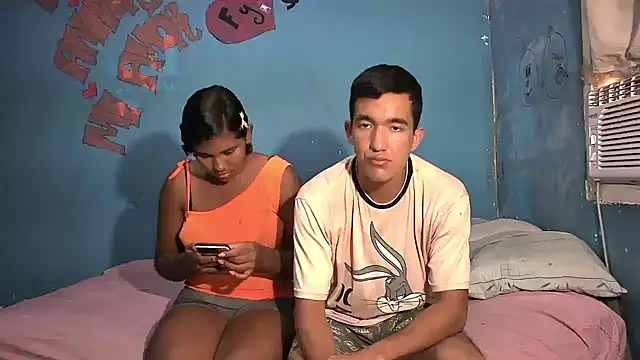 Sweetiefoxxx online show from February 17, 2025, 8:04 pm