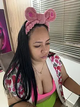 Snapshot of marta201_alfaro chatting on February 9, 2025, 1:56 pm marta201 alfaro online show from February 9, 2025, 1:56 pm