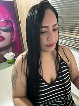 Snapshot of marta201_alfaro chatting on March 6, 2025, 5:22 pm marta201 alfaro online show from March 6, 2025, 5:22 pm