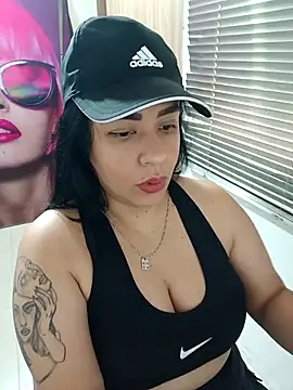 Snapshot of marta201_alfaro chatting on November 9, 2025, 1:31 pm marta201 alfaro online show from November 9, 2025, 1:31 pm